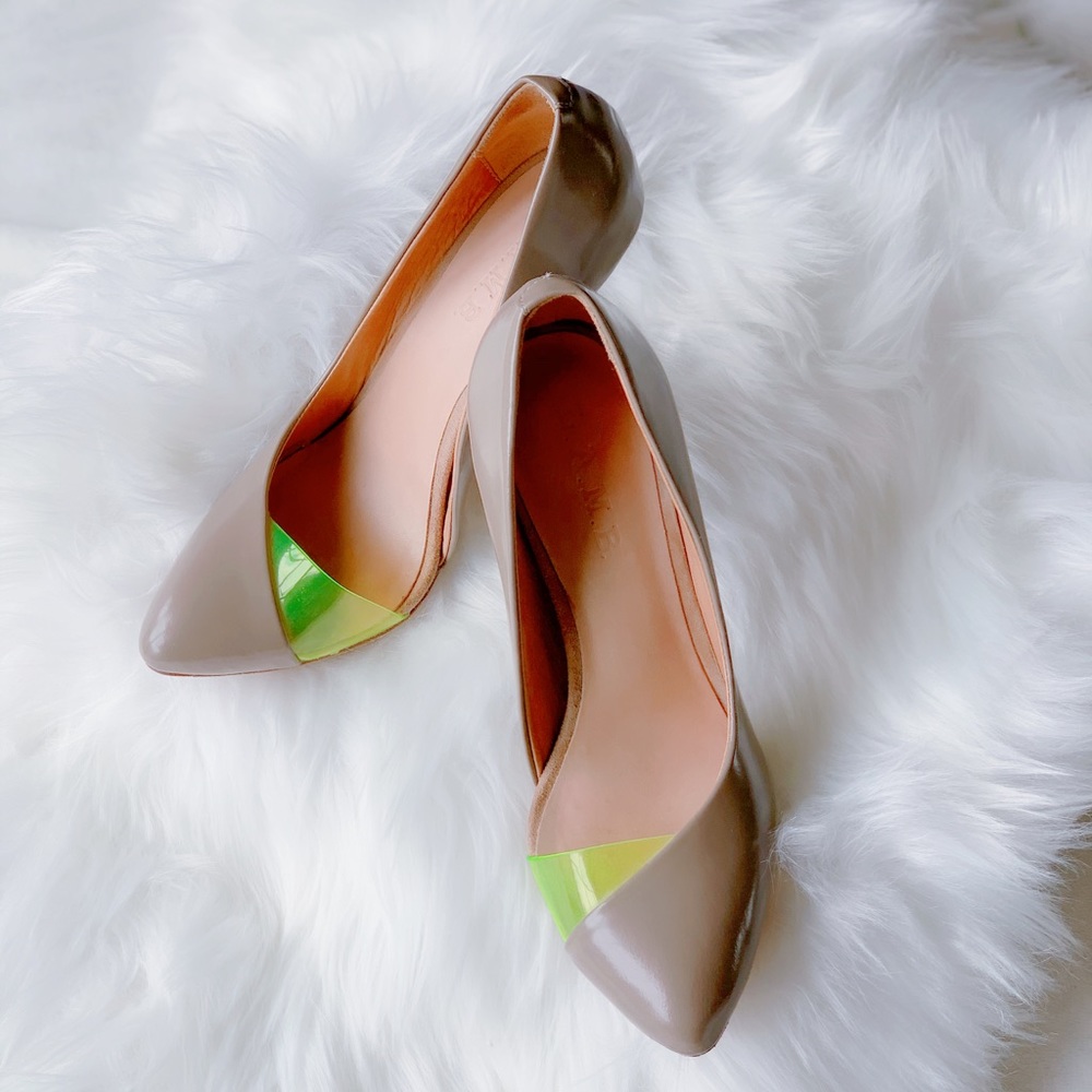 LAMB Nude Pump